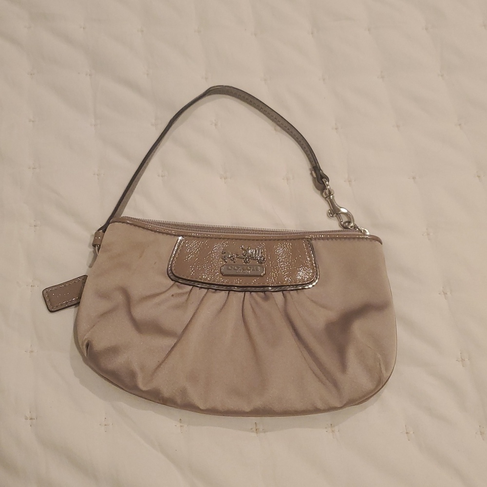 Coach Cream Satin Wristlet 8.5 X 5.5